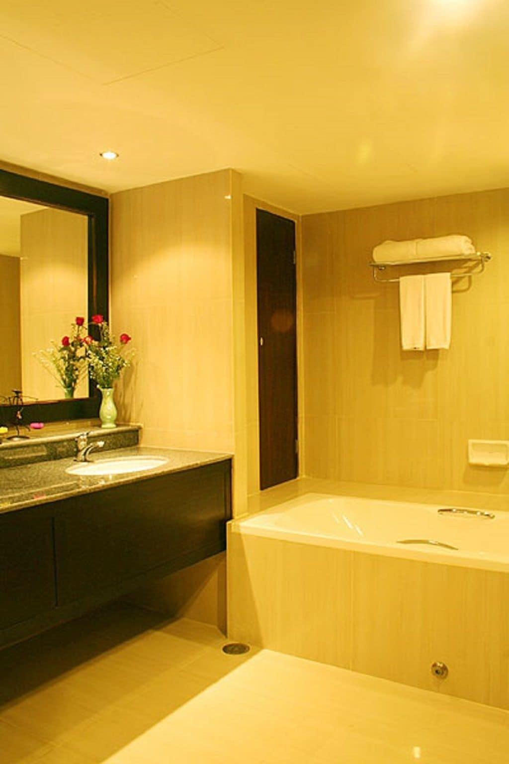 Summer Spring Hotel Pattaya Esterno foto