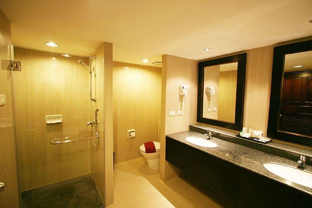 Summer Spring Hotel Pattaya Esterno foto