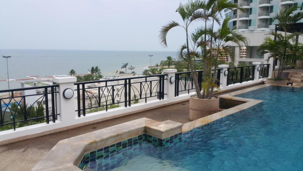 Summer Spring Hotel Pattaya Esterno foto